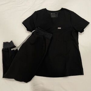 S/SP Black Figs Jogger Scrub Set